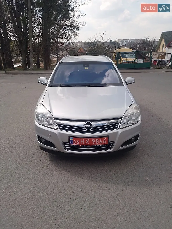 2011 Skoda Fabia - мініатюра 4