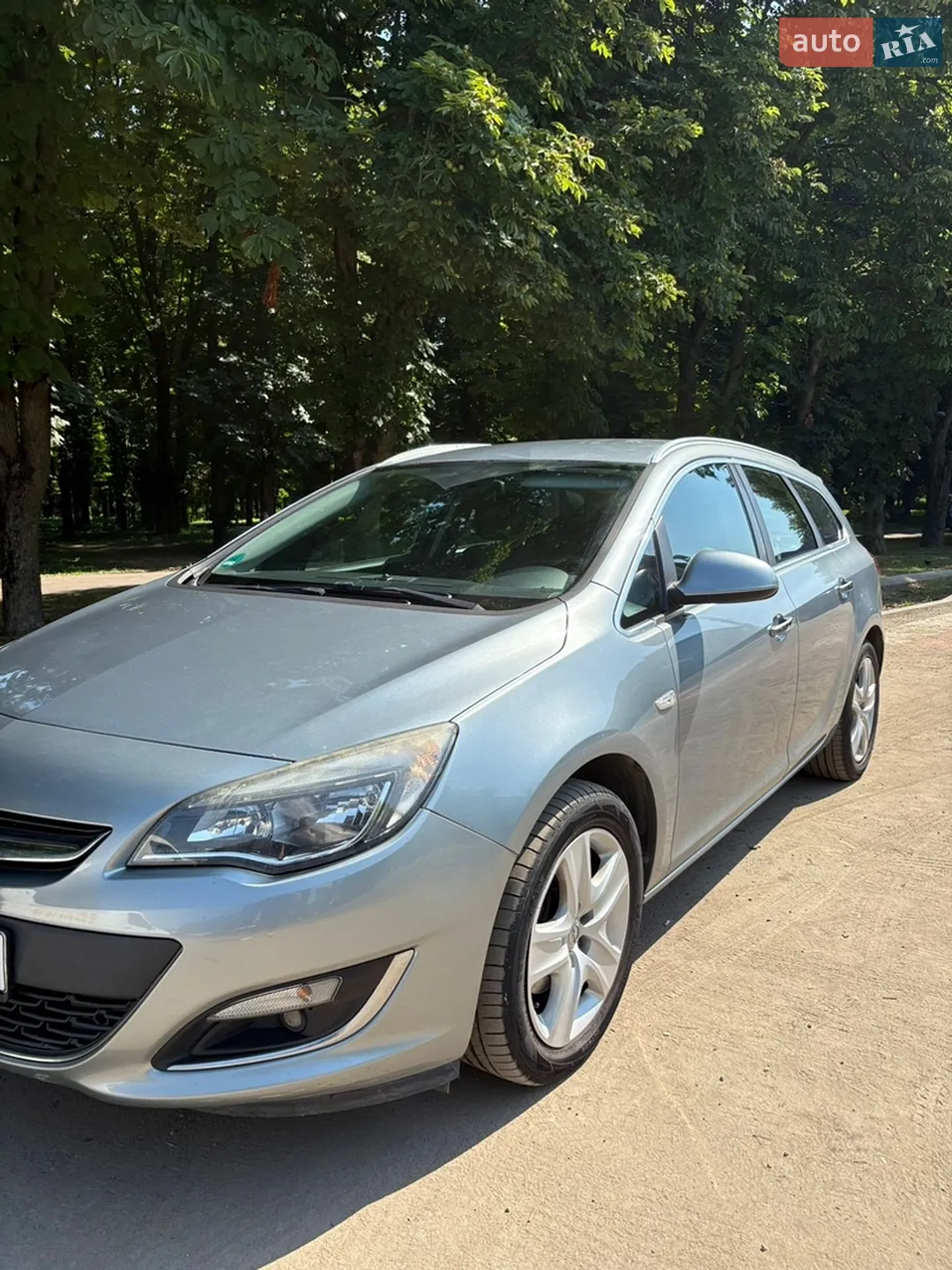 2013 Opel Astra - фото 1