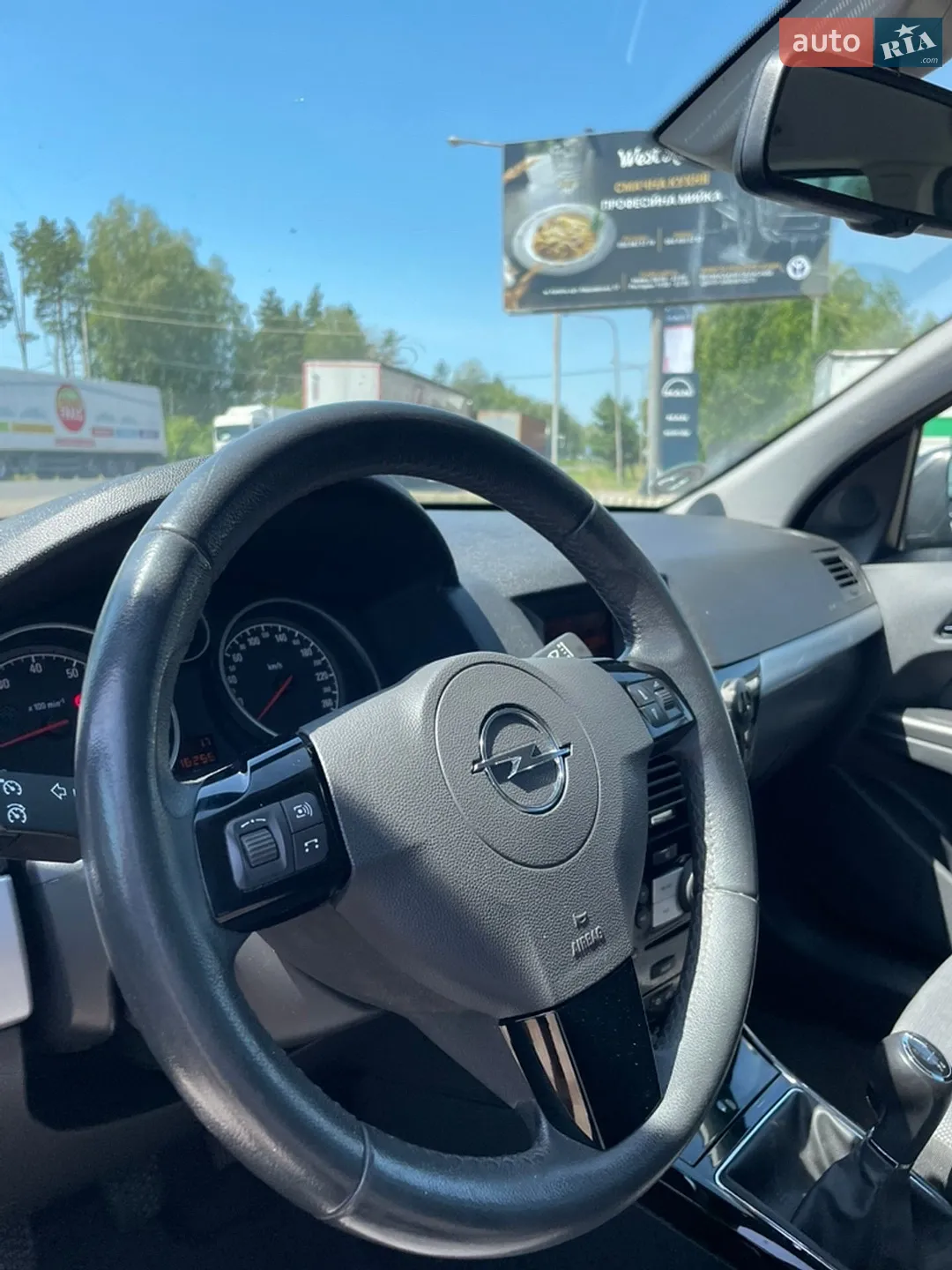 2010 Opel Astra - мініатюра 38