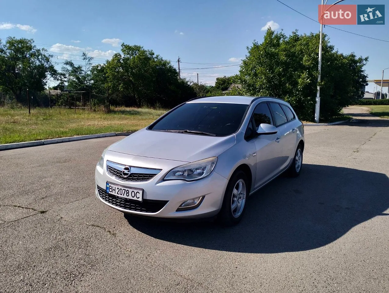 2011 Opel Astra - мініатюра 2