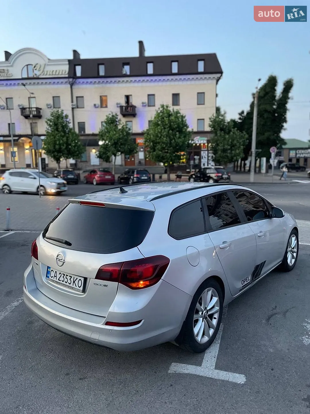 2011 Opel Astra - мініатюра 3