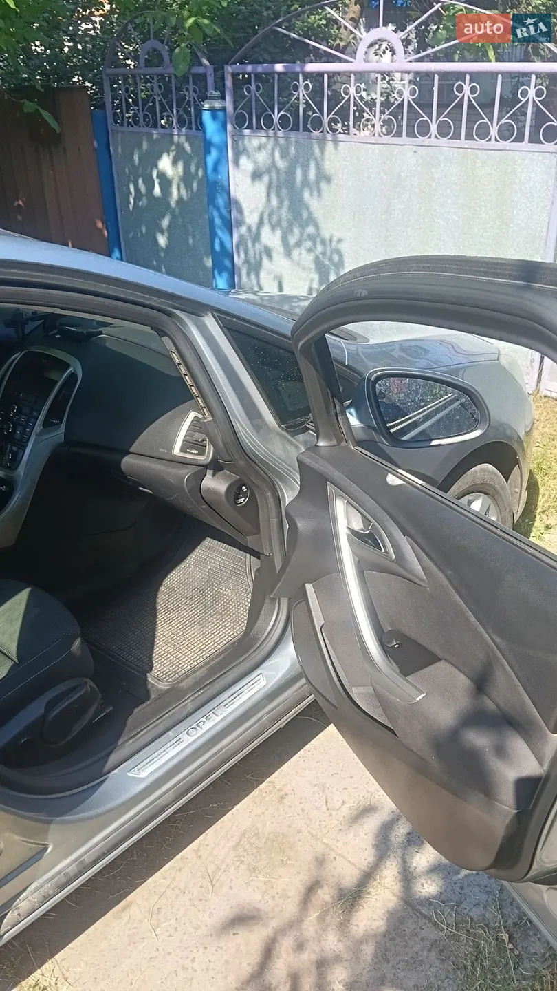 2010 Opel Astra - мініатюра 21