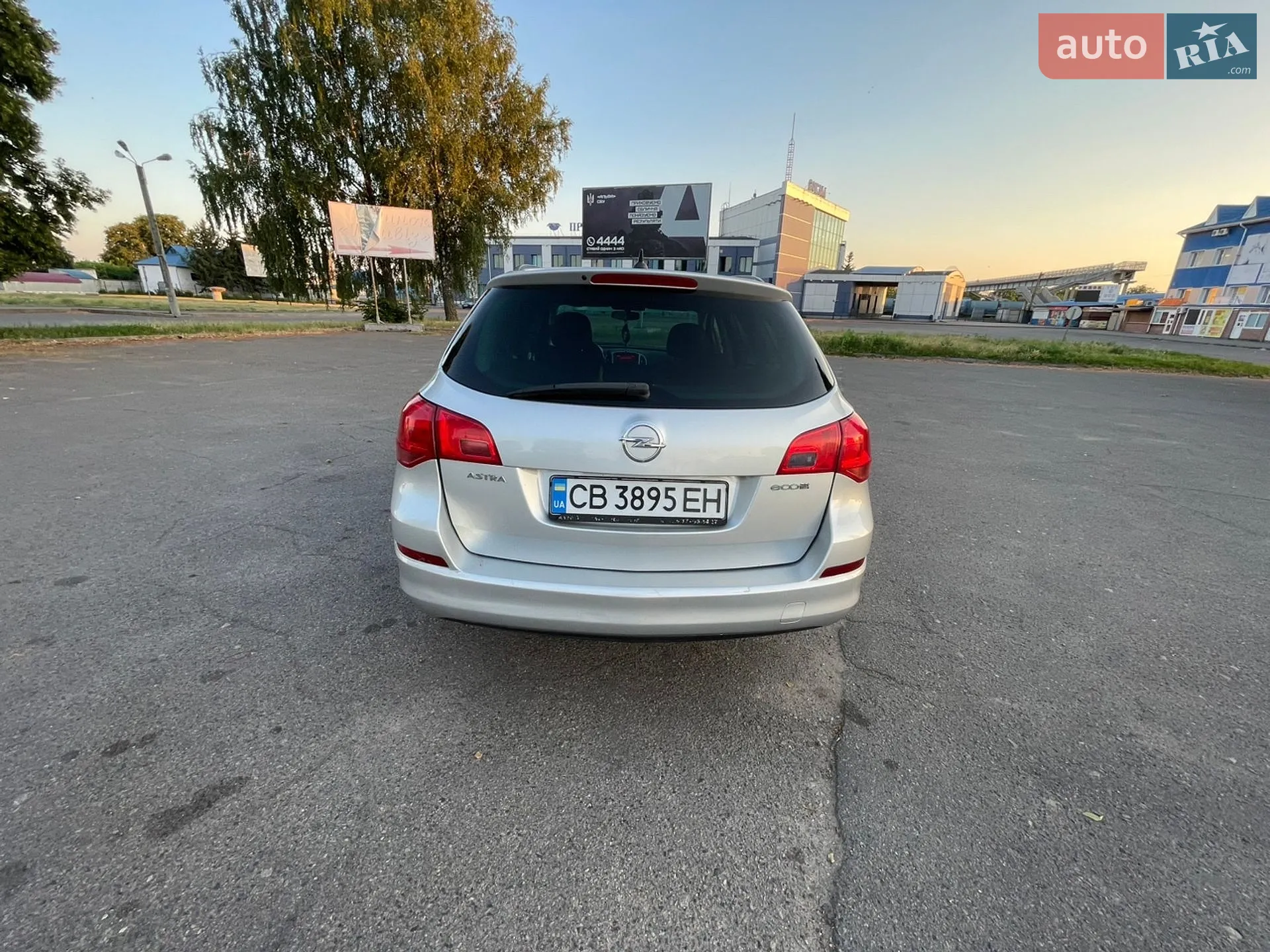 2011 Opel Astra - мініатюра 8