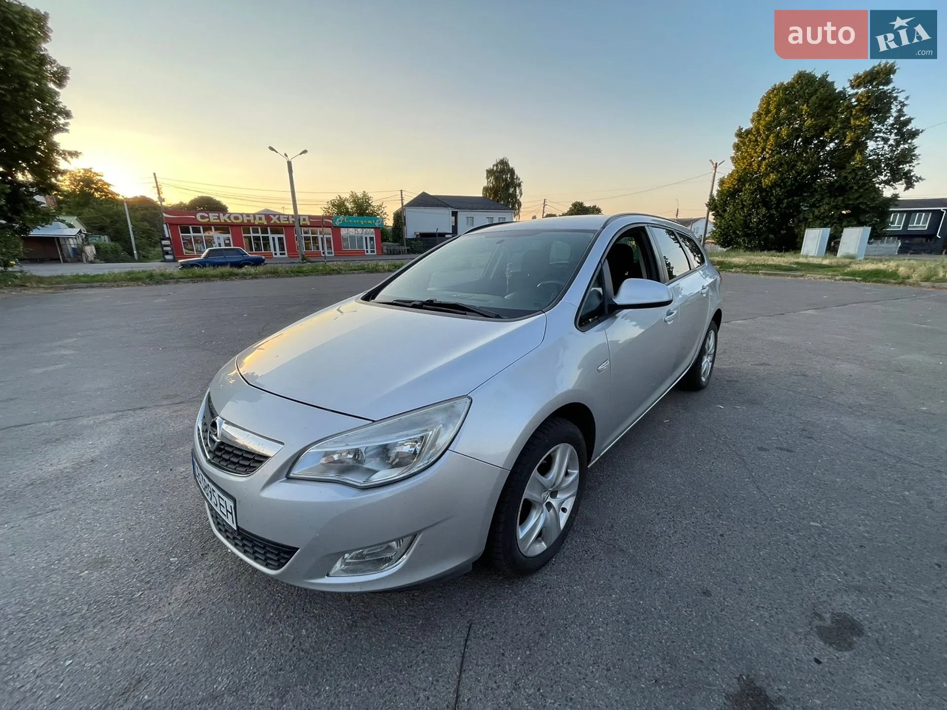 2011 Opel Astra - мініатюра 12