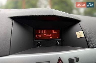 Универсал Opel Astra 2009 в Трускавце