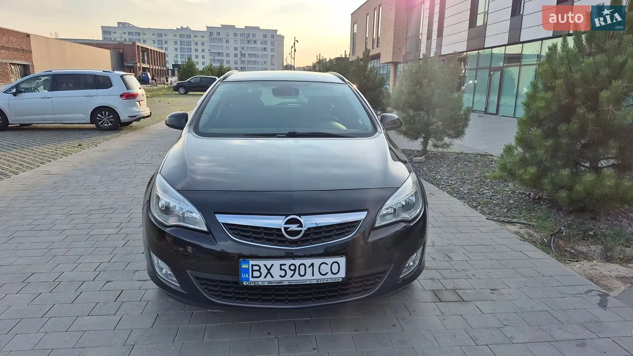 2011 Opel Astra - мініатюра 16