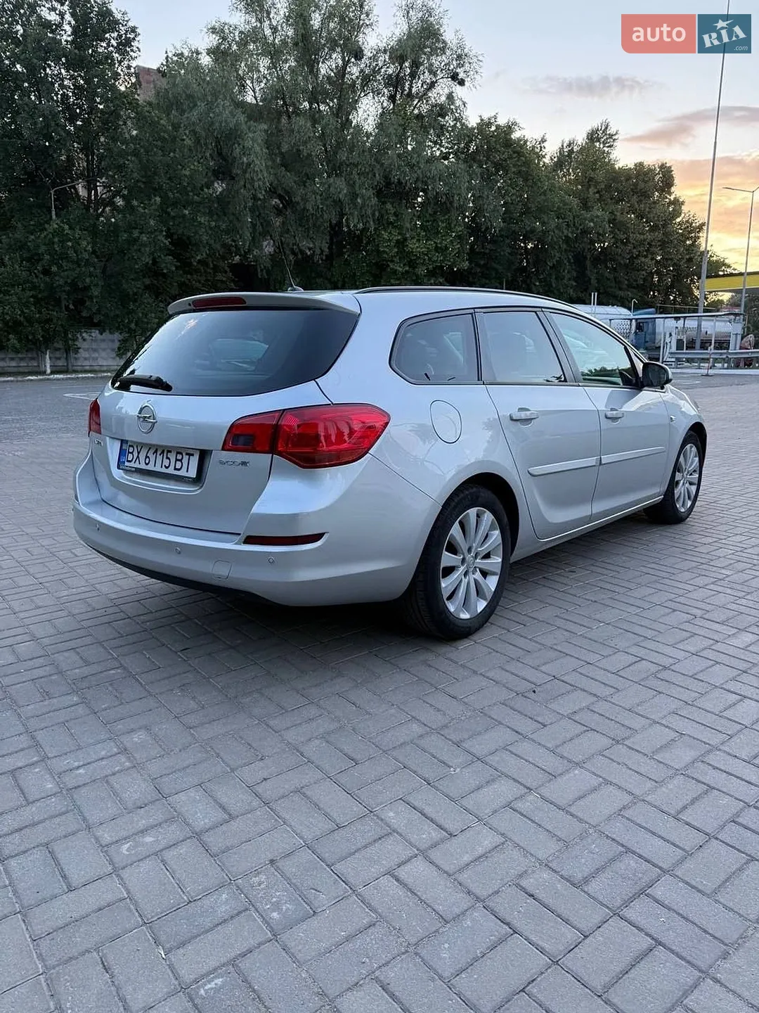 2011 Opel Astra - мініатюра 5