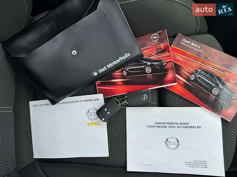 Хэтчбек Opel Astra 2010 в Стрые документ