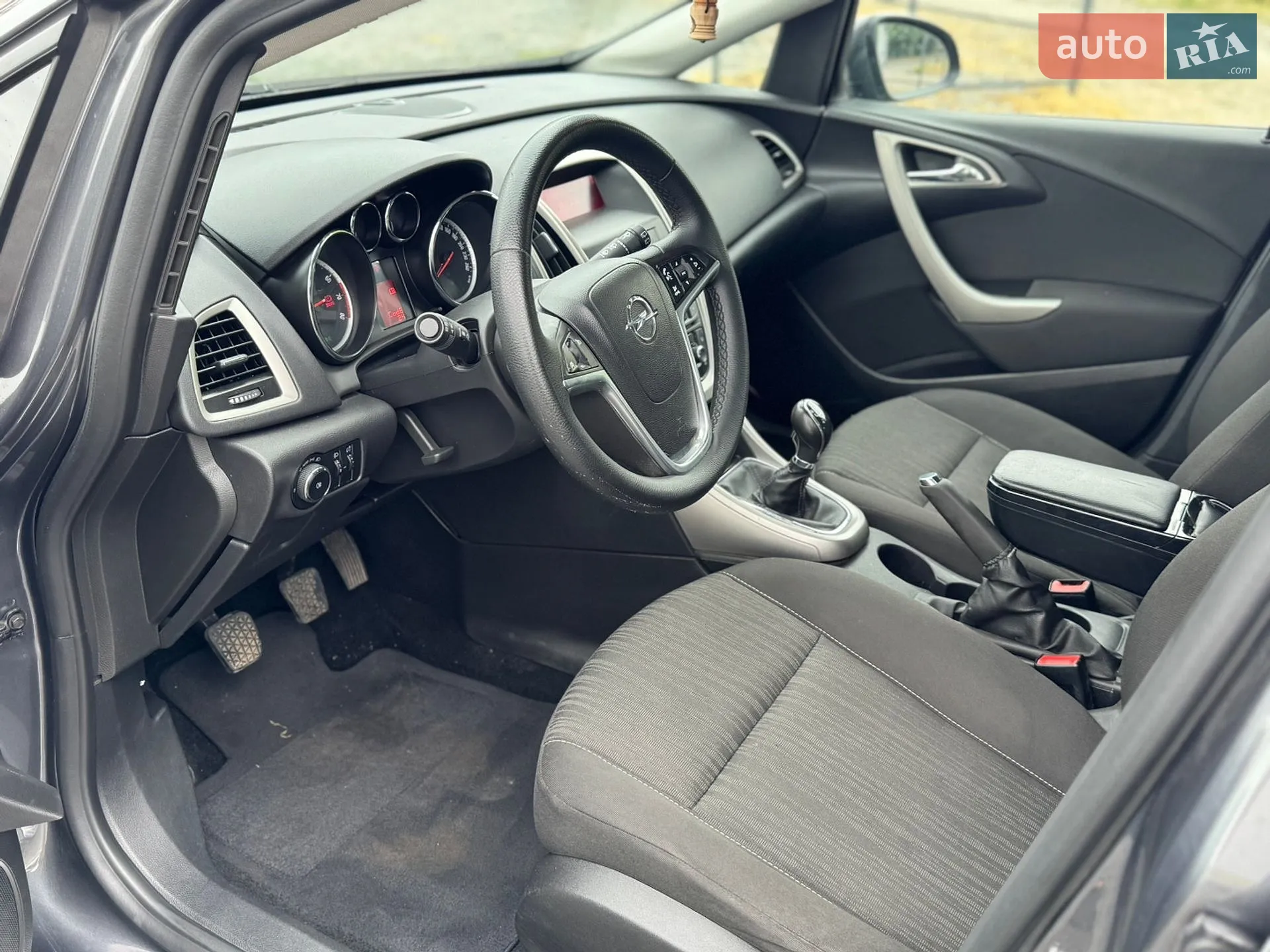 2010 Opel Astra - мініатюра 11