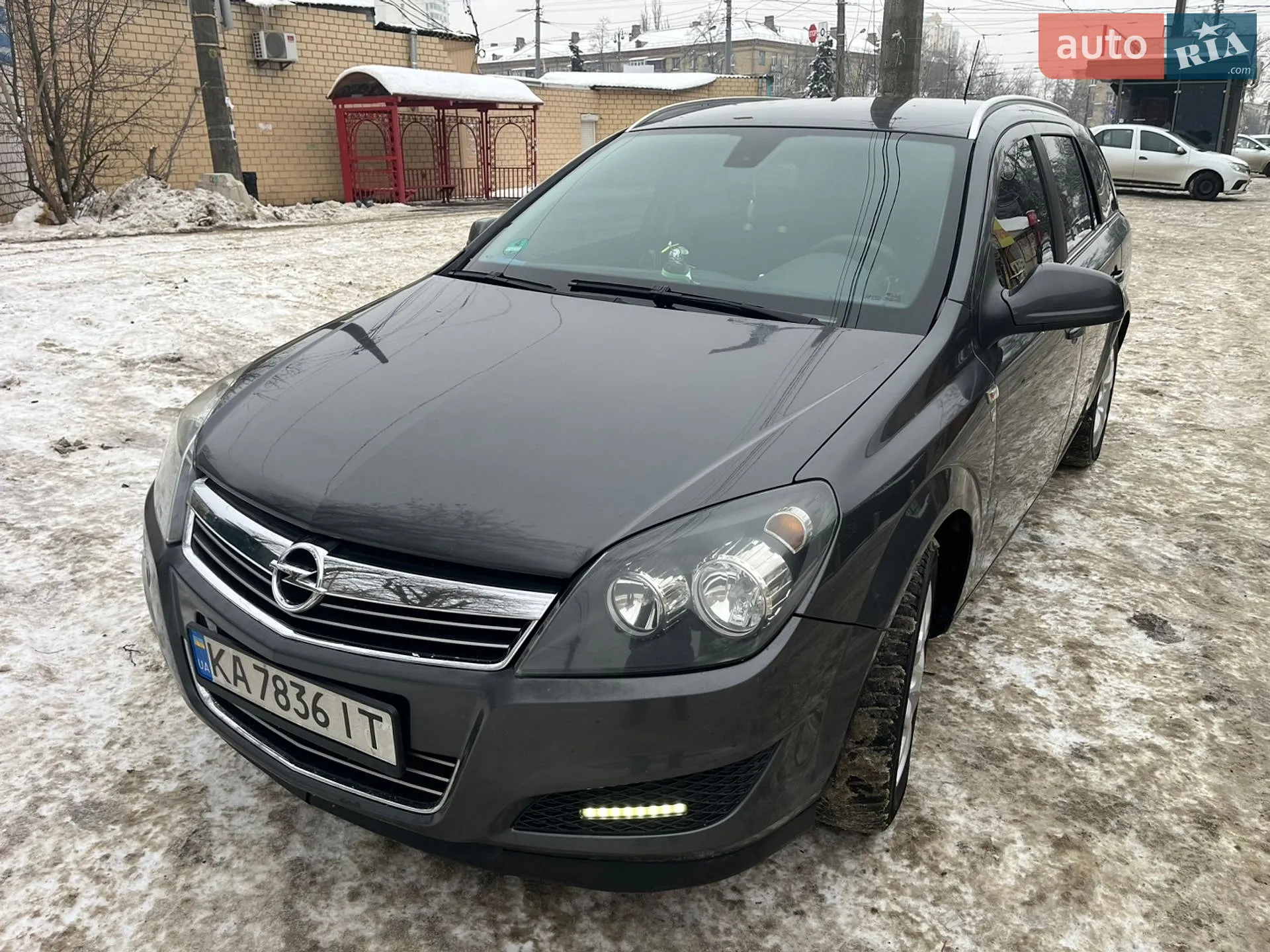 2010 Opel Astra - мініатюра 2
