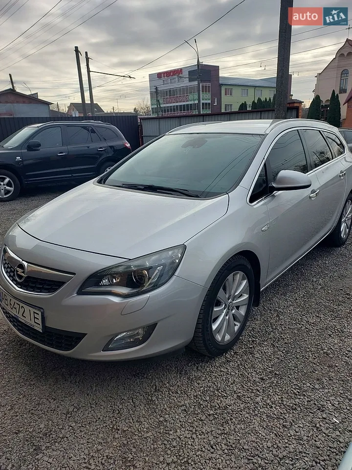 2011 Opel Astra - мініатюра 10