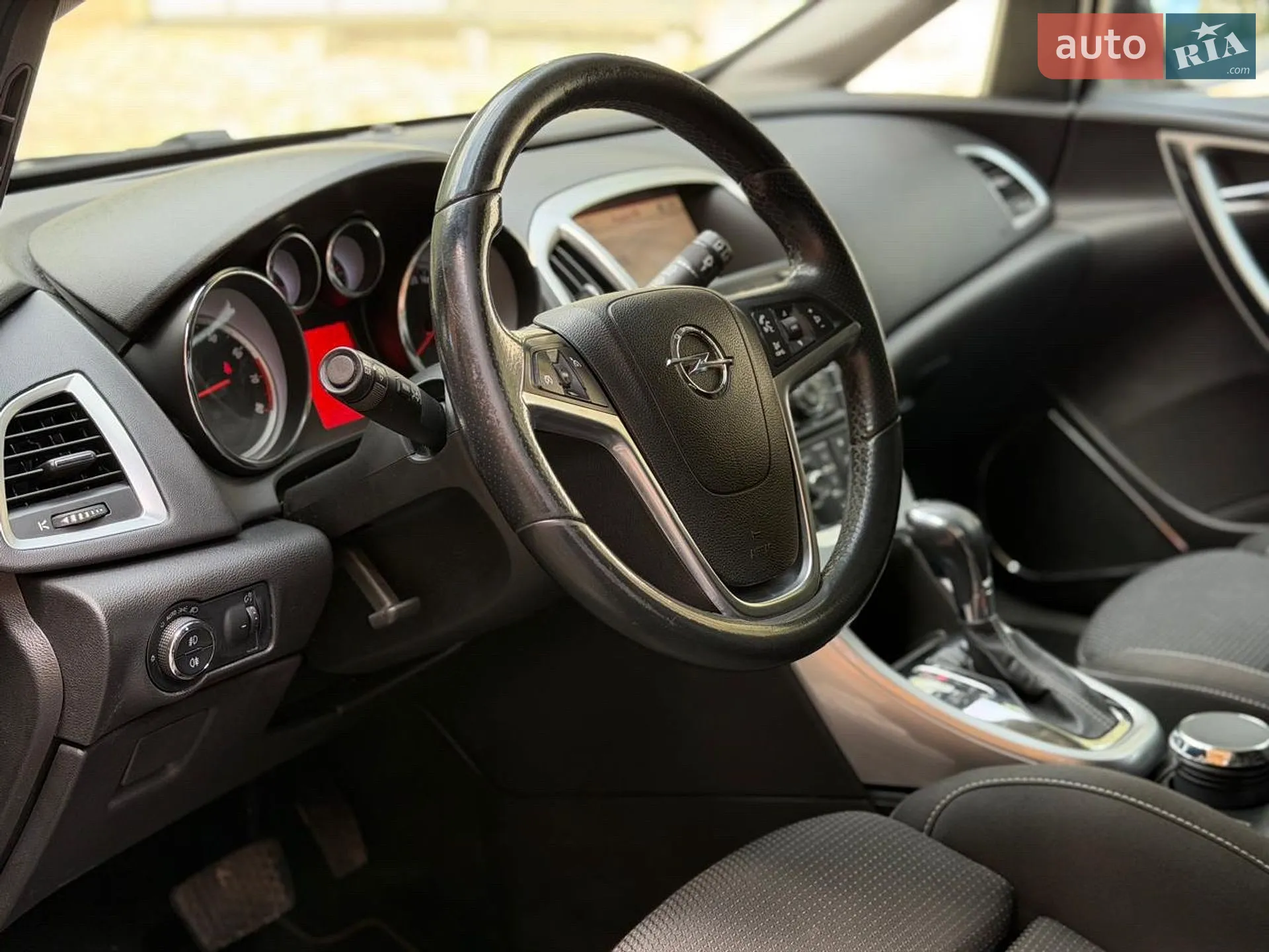 2011 Opel Astra - мініатюра 17