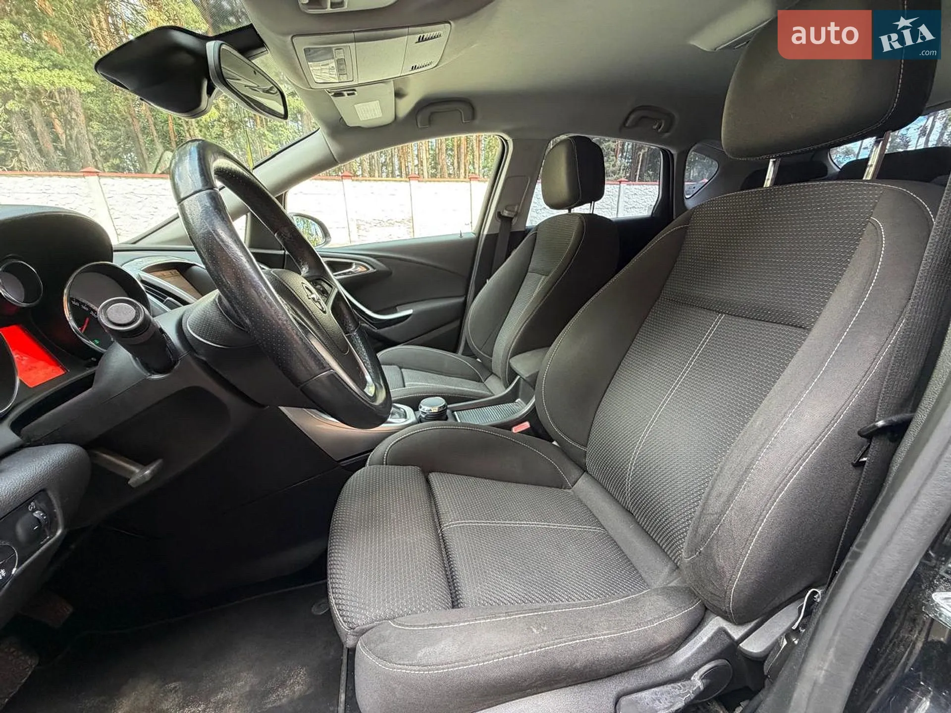 2011 Opel Astra - мініатюра 21