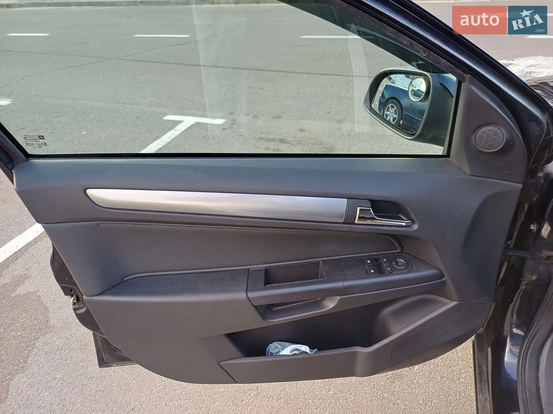 2010 Opel Astra - мініатюра 14
