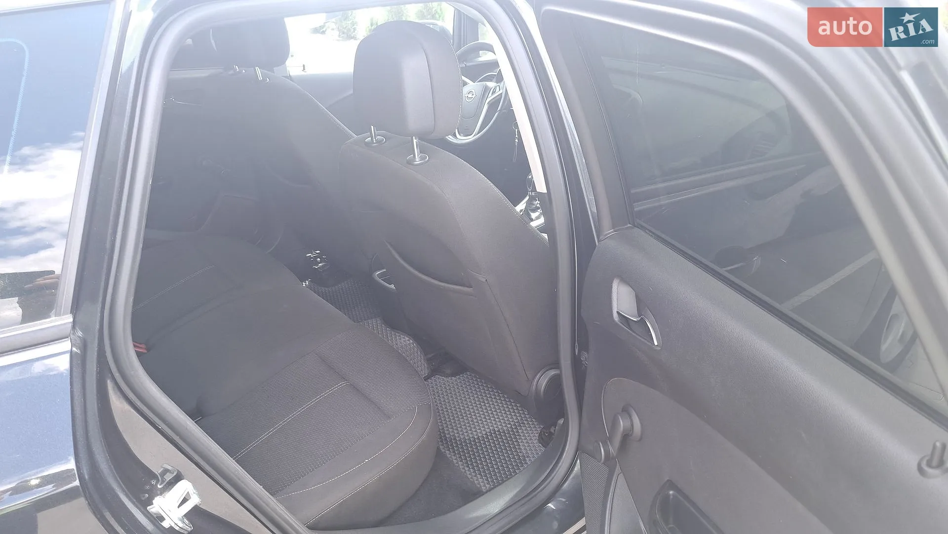 2012 Opel Astra - мініатюра 8