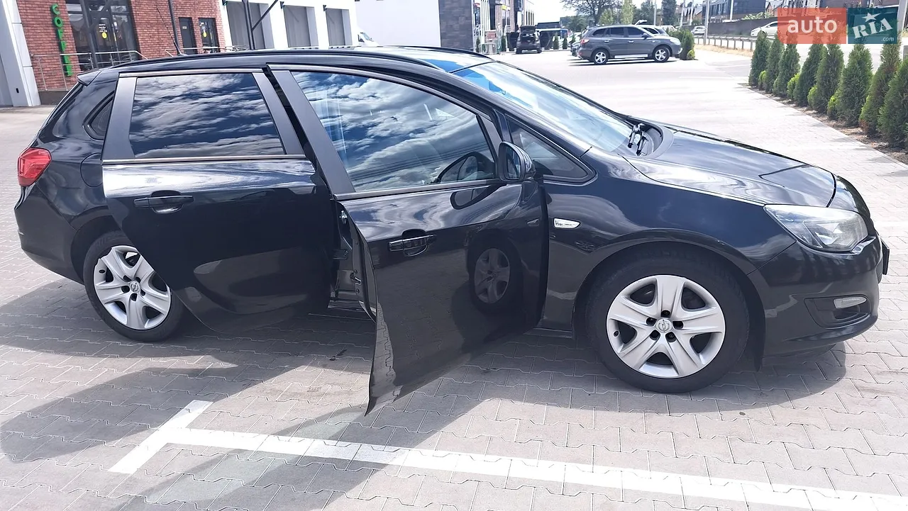 2011 Opel Astra - мініатюра 8