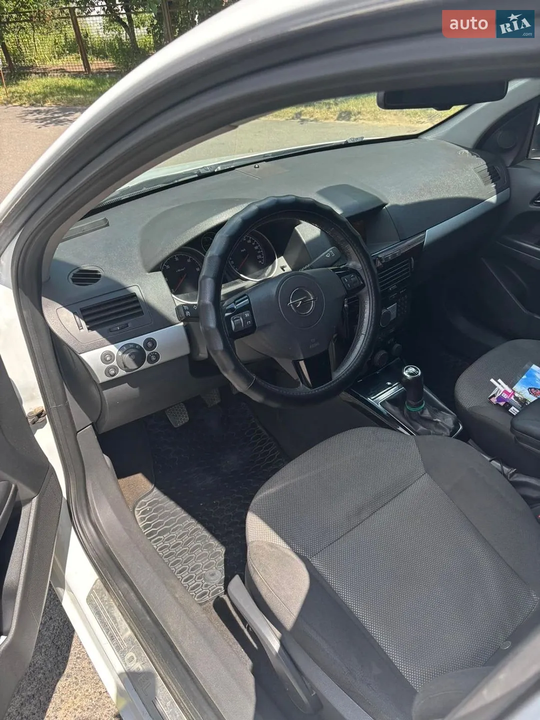 2010 Opel Astra - мініатюра 7