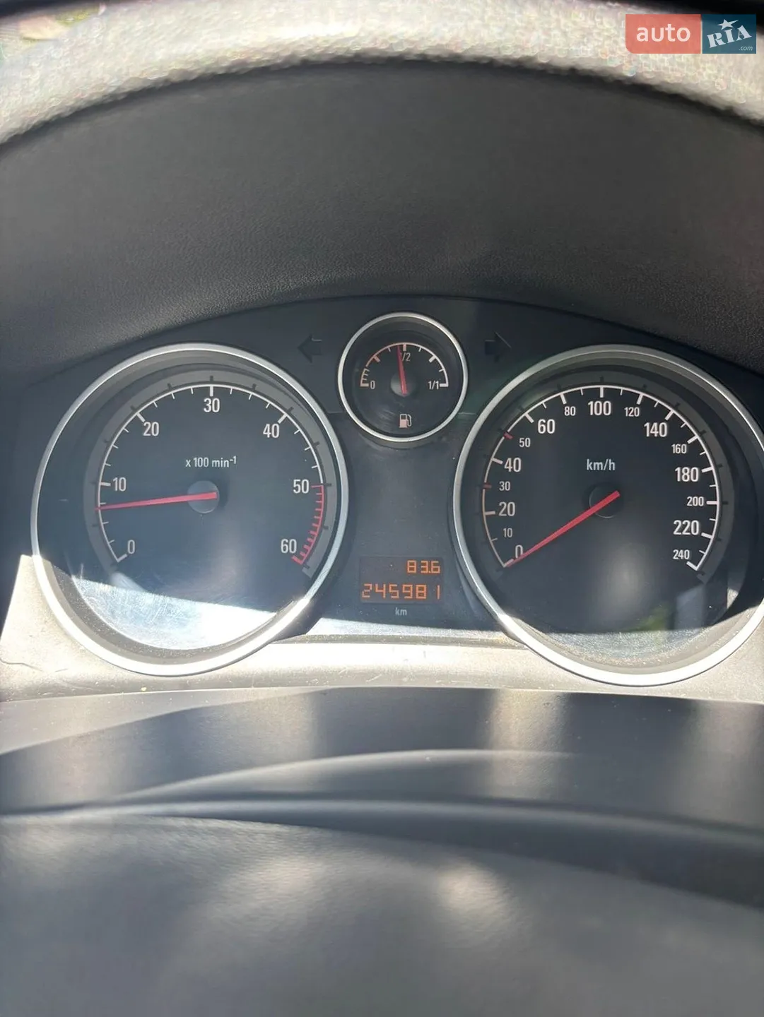 2010 Opel Astra - мініатюра 12