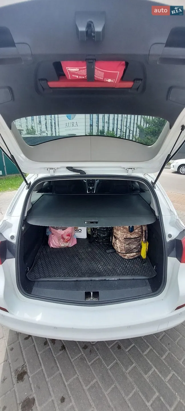 2012 Opel Astra - мініатюра 7