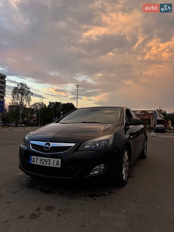 2011 Opel Astra - мініатюра 12