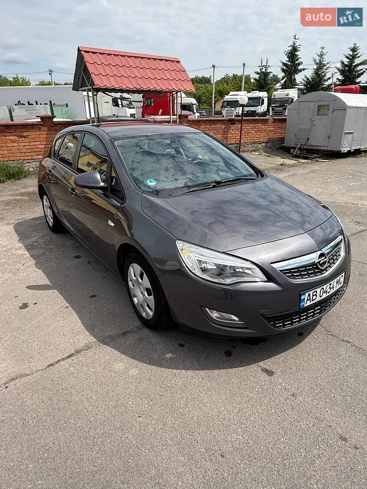 2011 Opel Astra - мініатюра 11