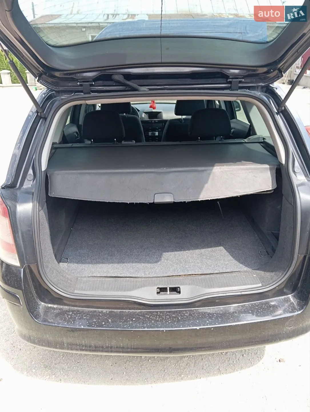 2010 Opel Astra - мініатюра 11