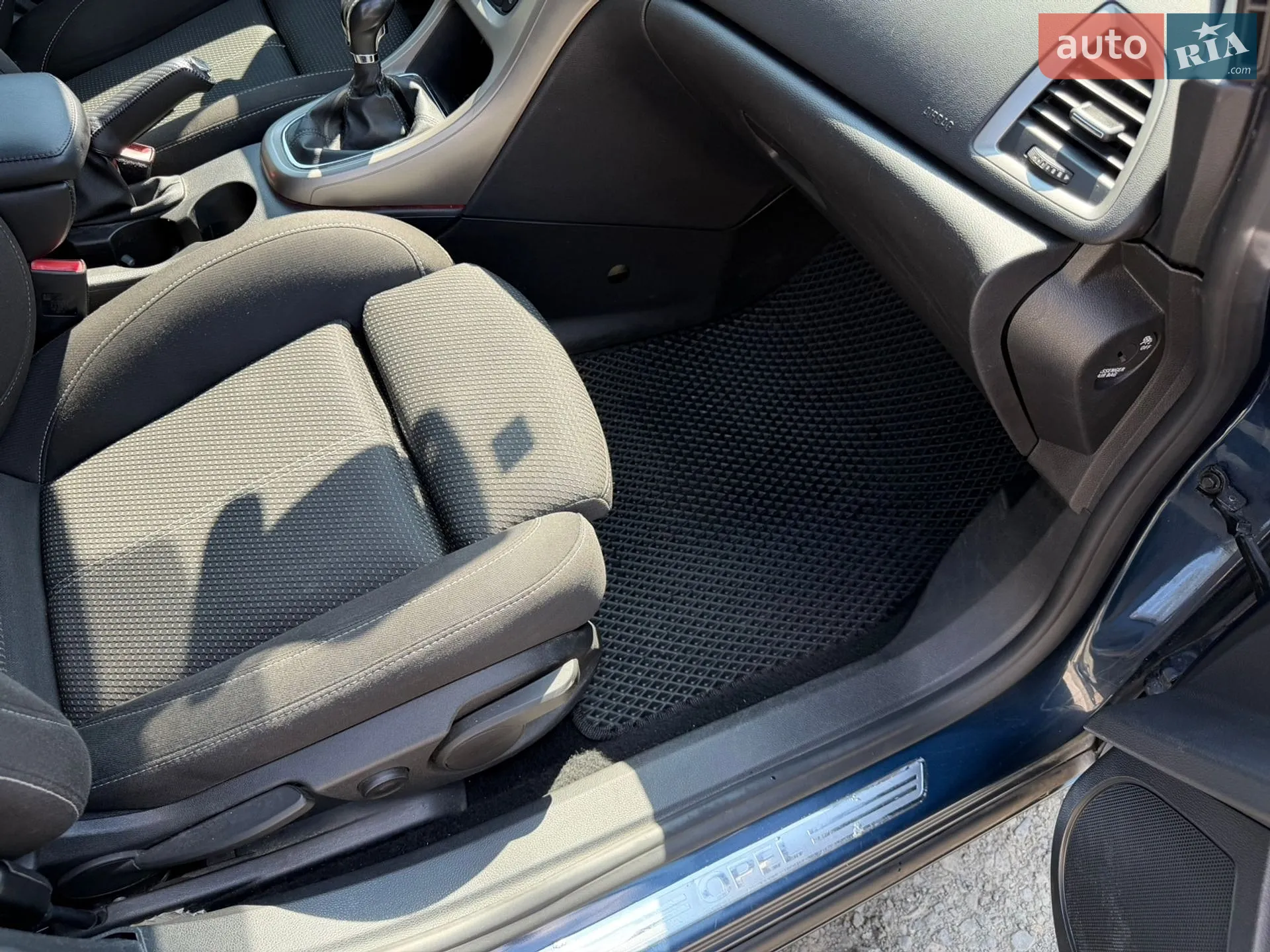 2010 Opel Astra - мініатюра 43