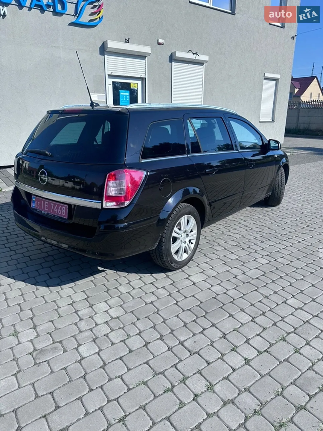 2010 Opel Astra - мініатюра 5