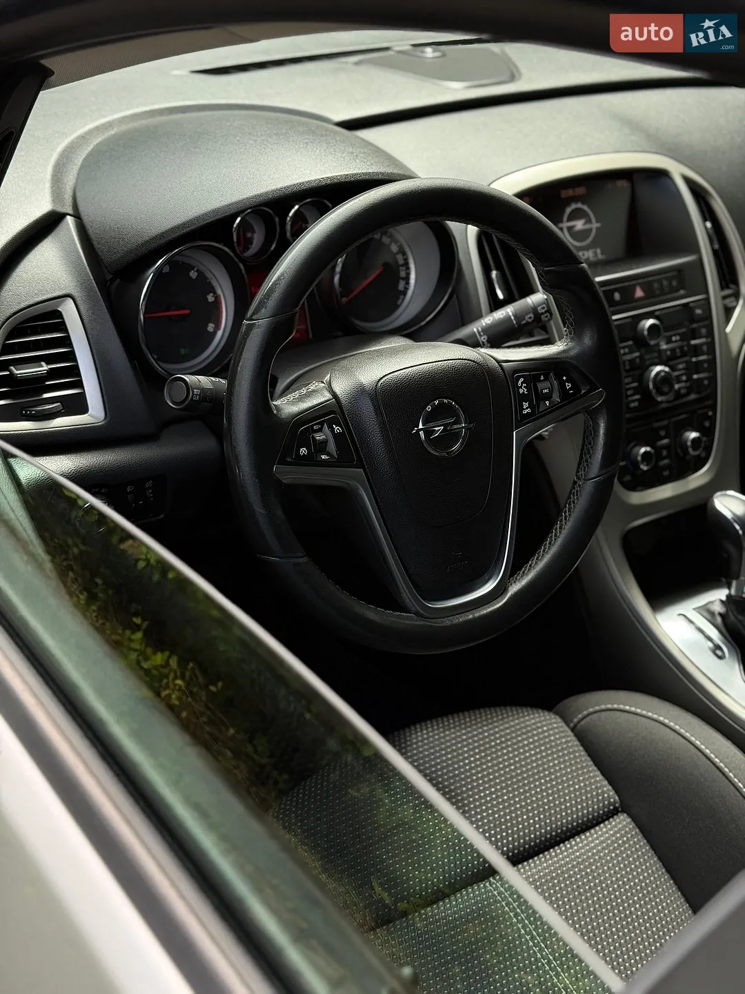 2011 Opel Astra - мініатюра 40