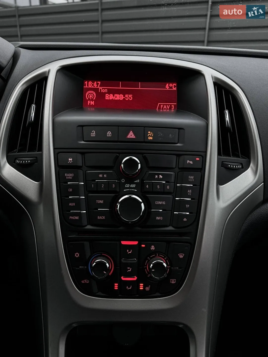 2011 Opel Astra - мініатюра 9