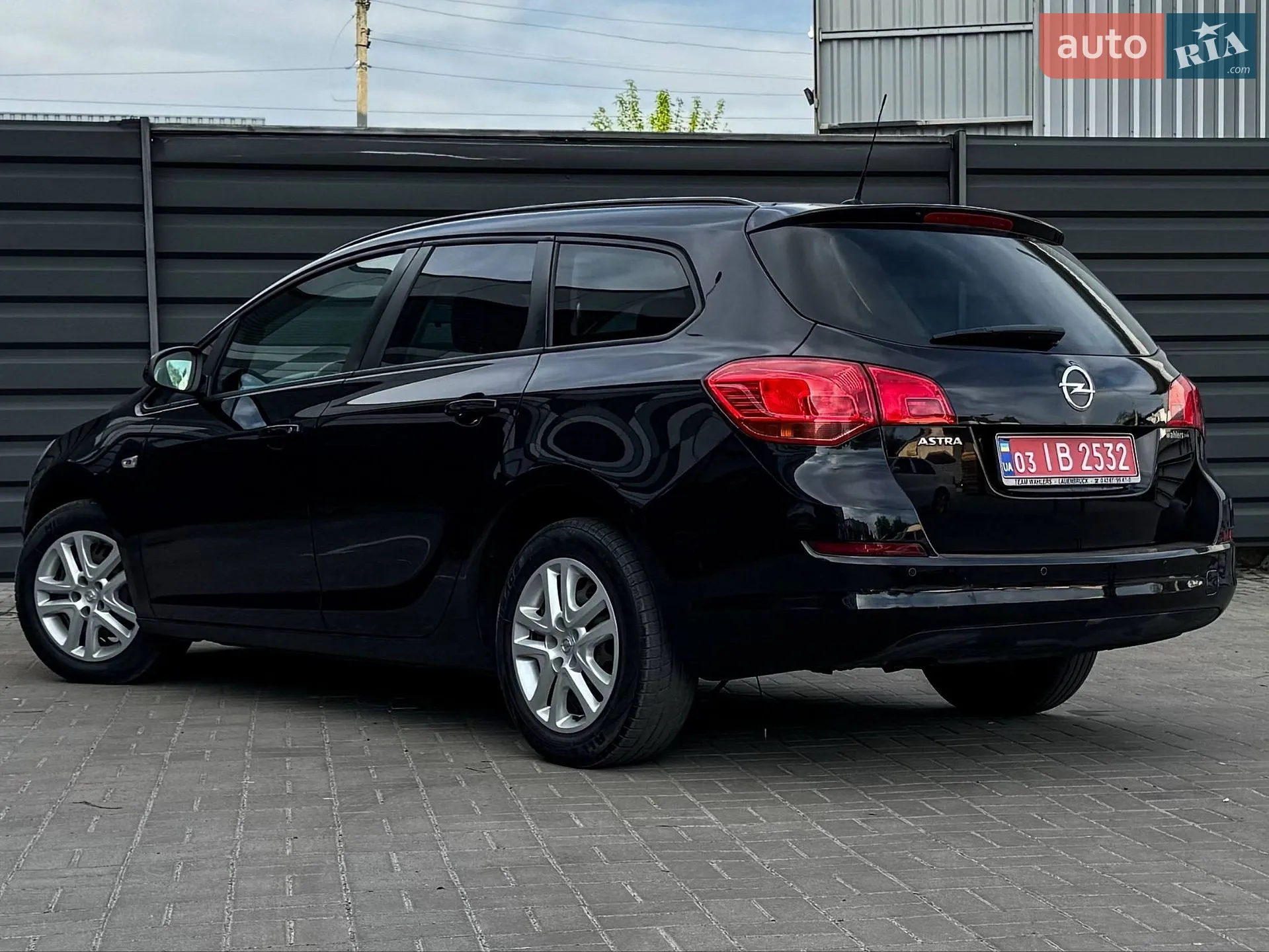 2011 Opel Astra - мініатюра 11