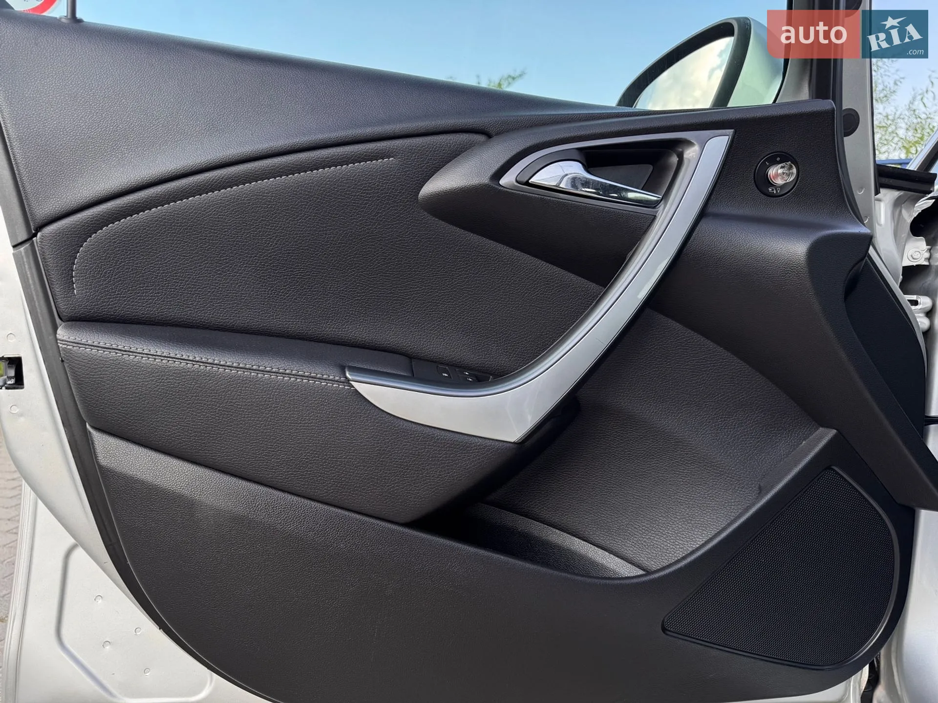 2013 Opel Astra - мініатюра 35