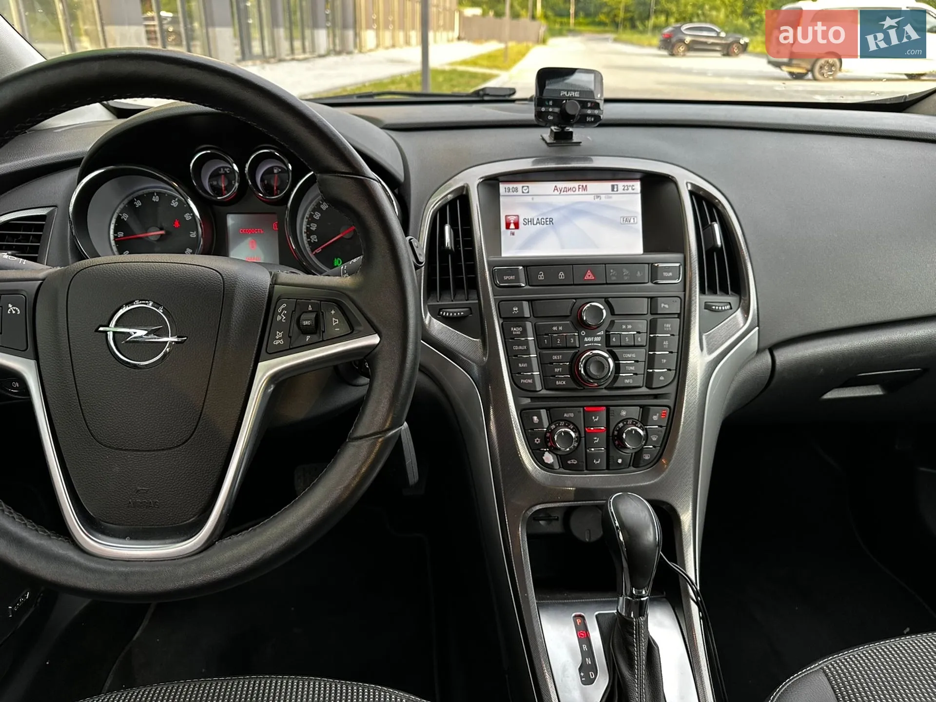 2012 Opel Astra - мініатюра 28