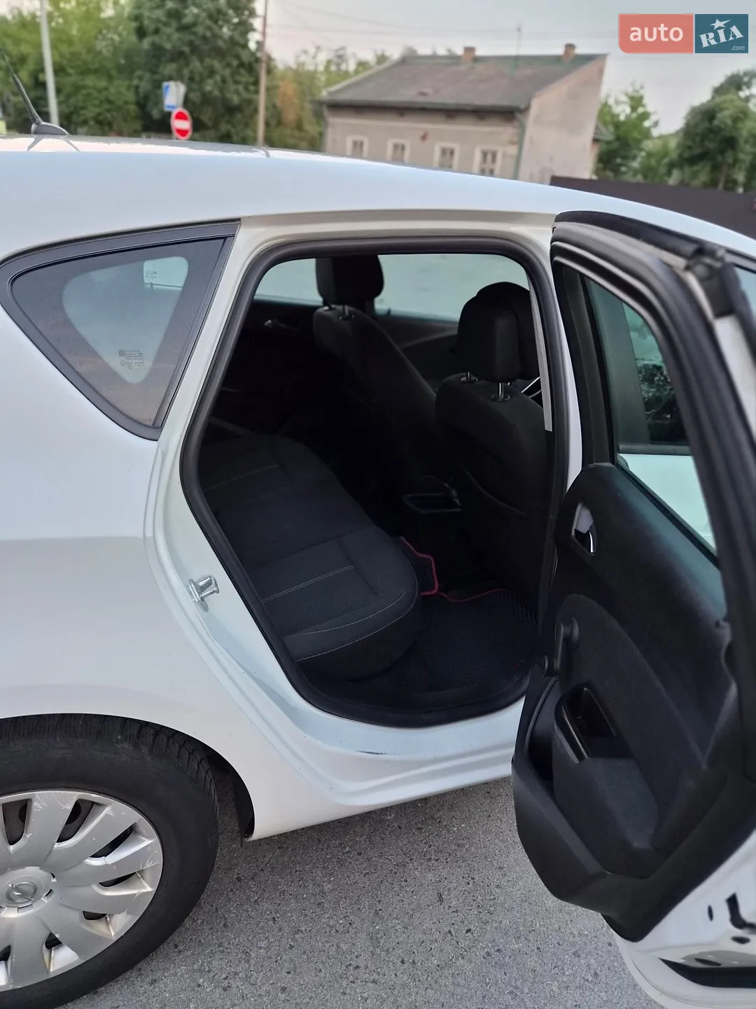 2013 Opel Astra - мініатюра 8