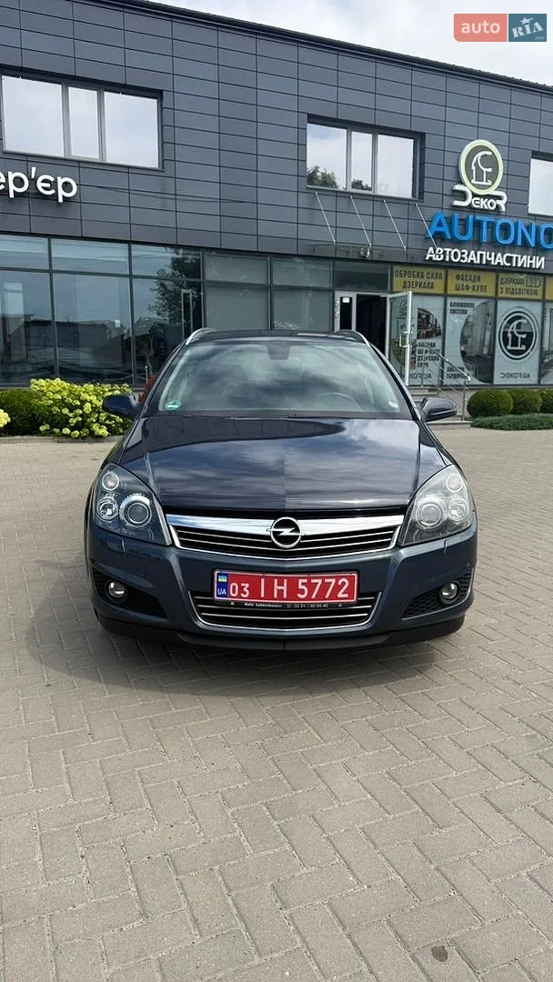 2010 Opel Astra - мініатюра 13