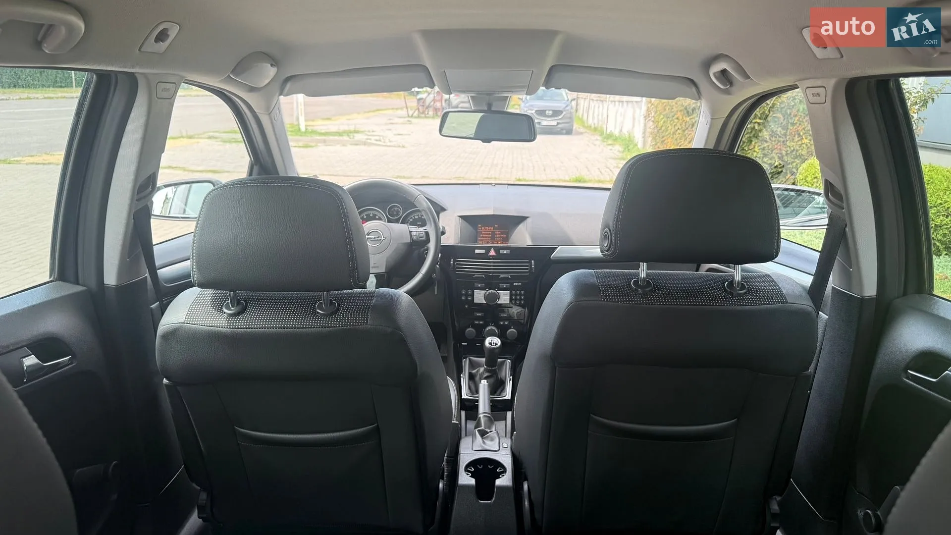 2010 Opel Astra - мініатюра 38