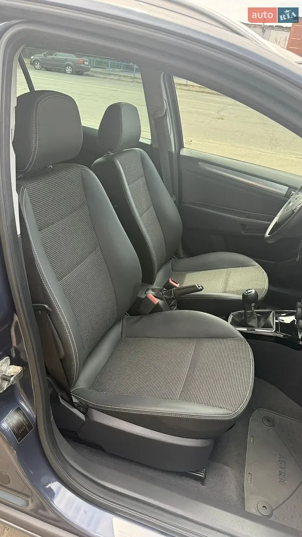 2010 Opel Astra - мініатюра 41