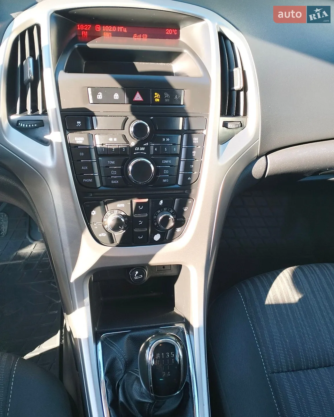 2011 Opel Astra - мініатюра 17