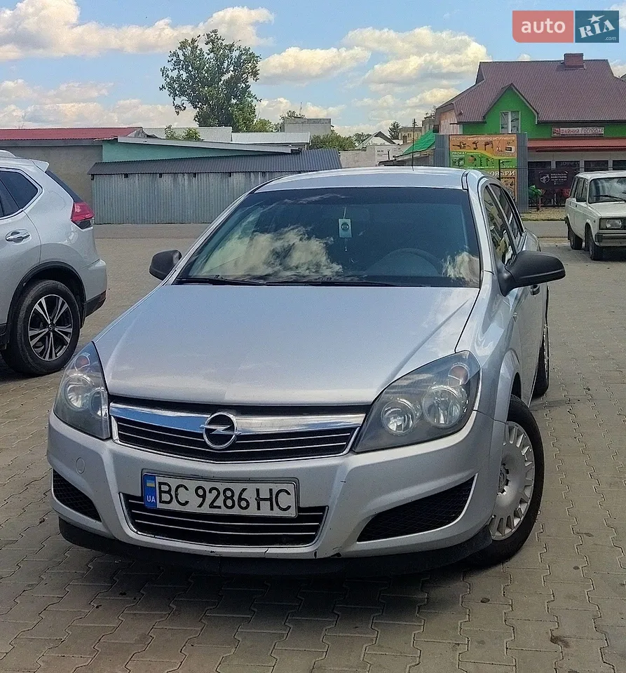 2010 Opel Astra - мініатюра 32