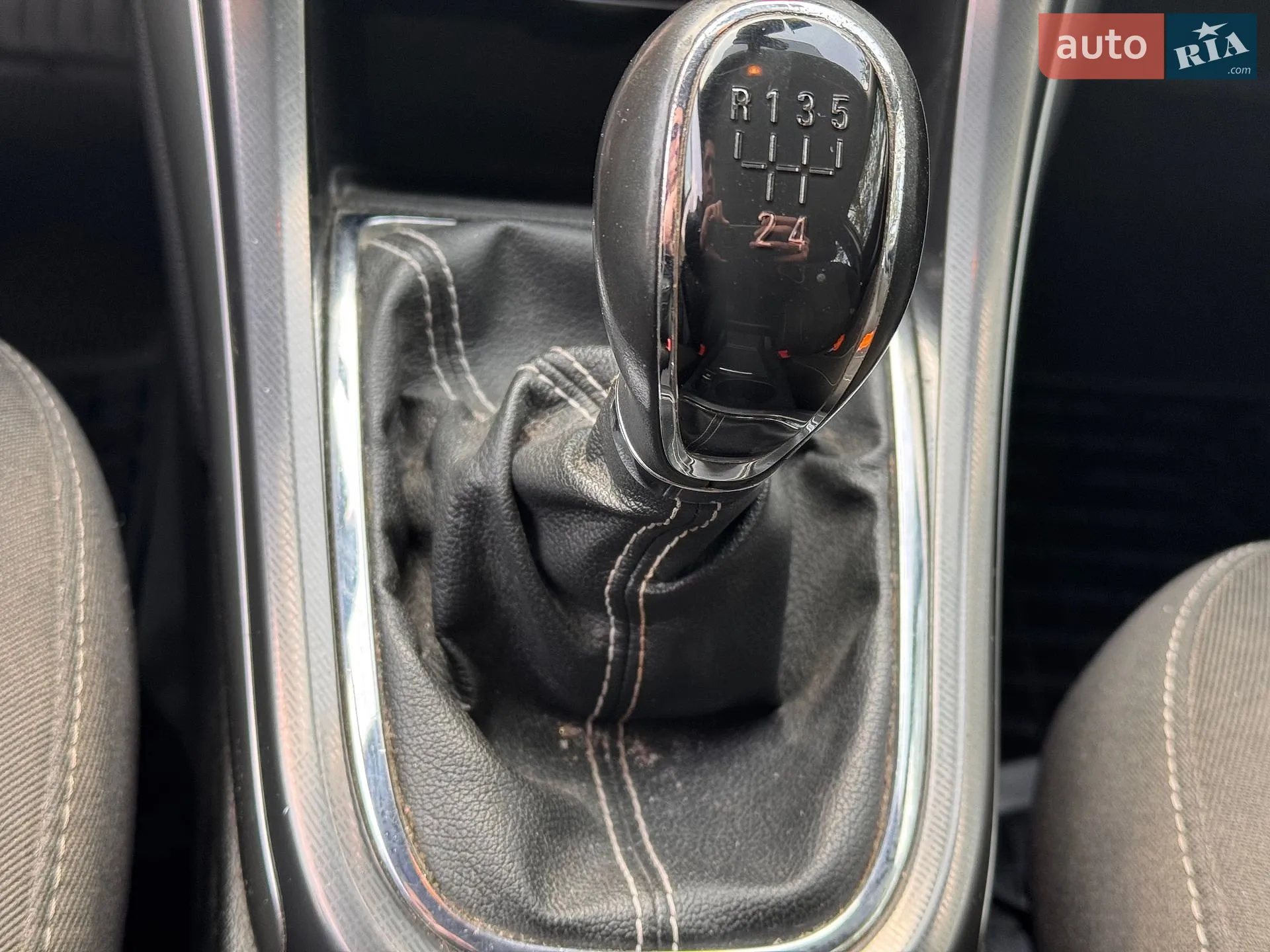 2011 Opel Astra - мініатюра 81