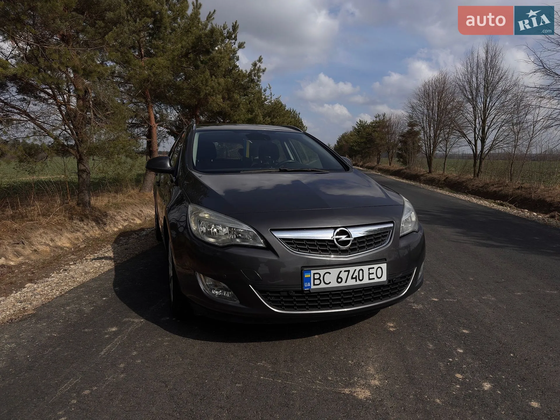 2011 Opel Astra - фото 1