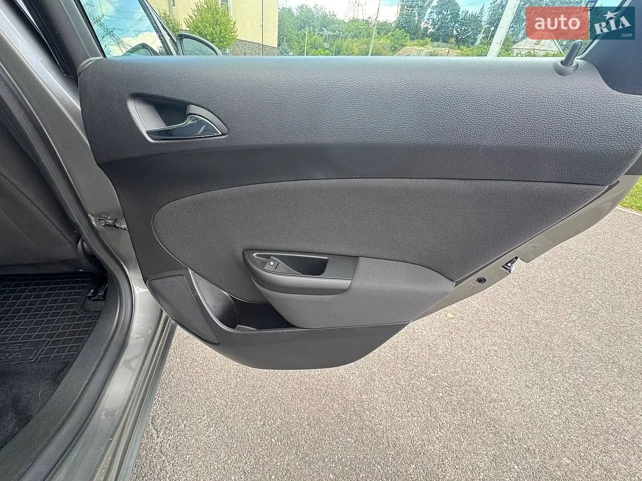 2017 Opel Astra - мініатюра 18
