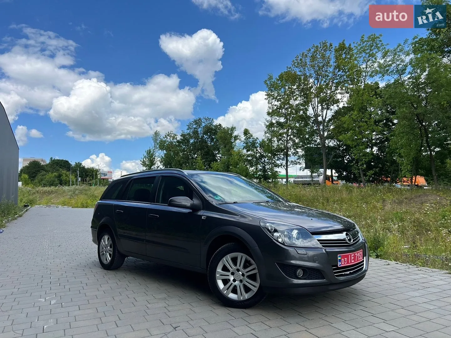 2010 Opel Astra - мініатюра 13