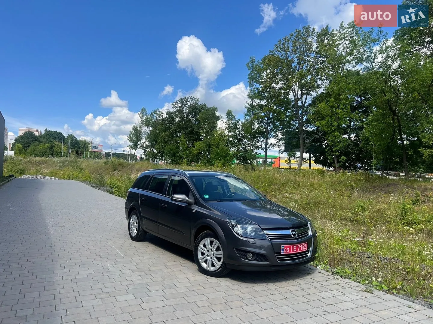 2010 Opel Astra - мініатюра 17