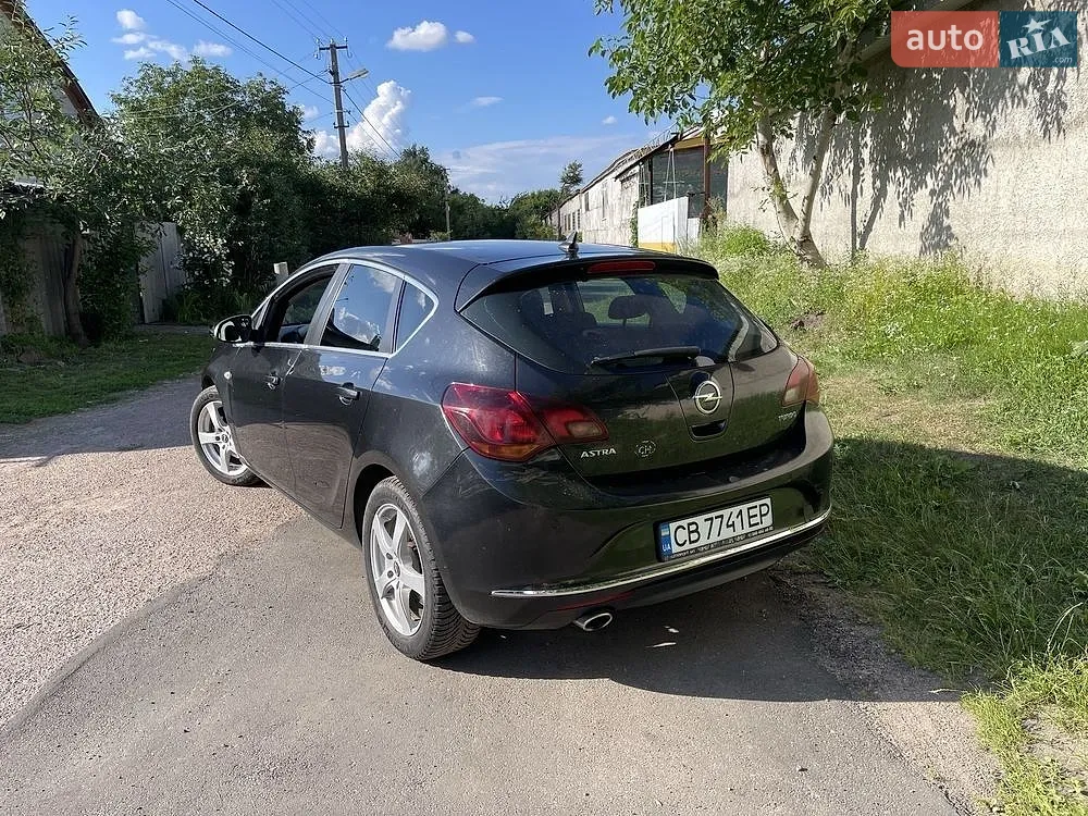 2013 Opel Astra - мініатюра 2