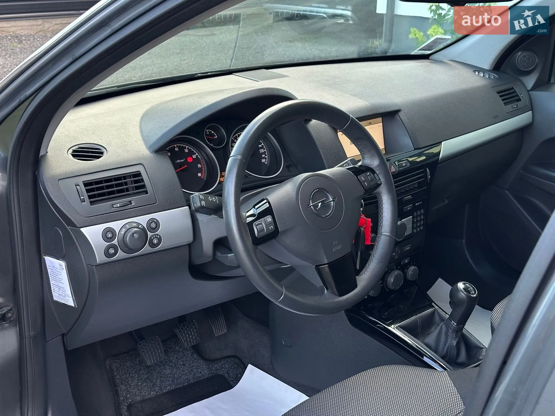2010 Opel Astra - мініатюра 5