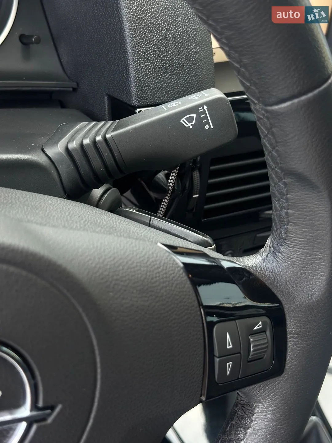 2010 Opel Astra - мініатюра 30