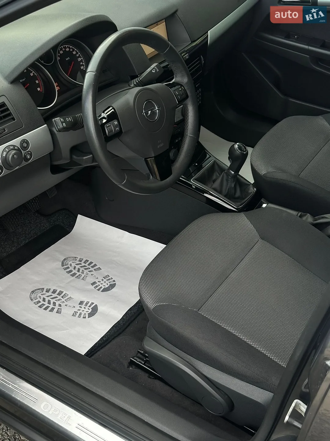 2010 Opel Astra - мініатюра 39