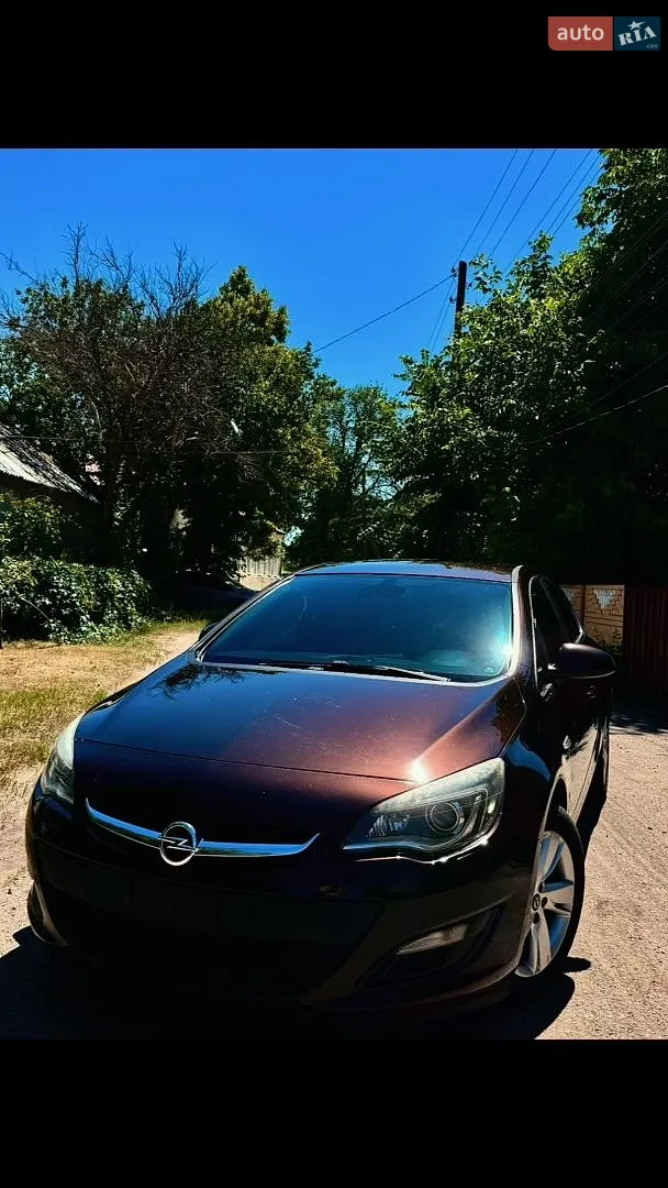 2012 Opel Astra - мініатюра 2