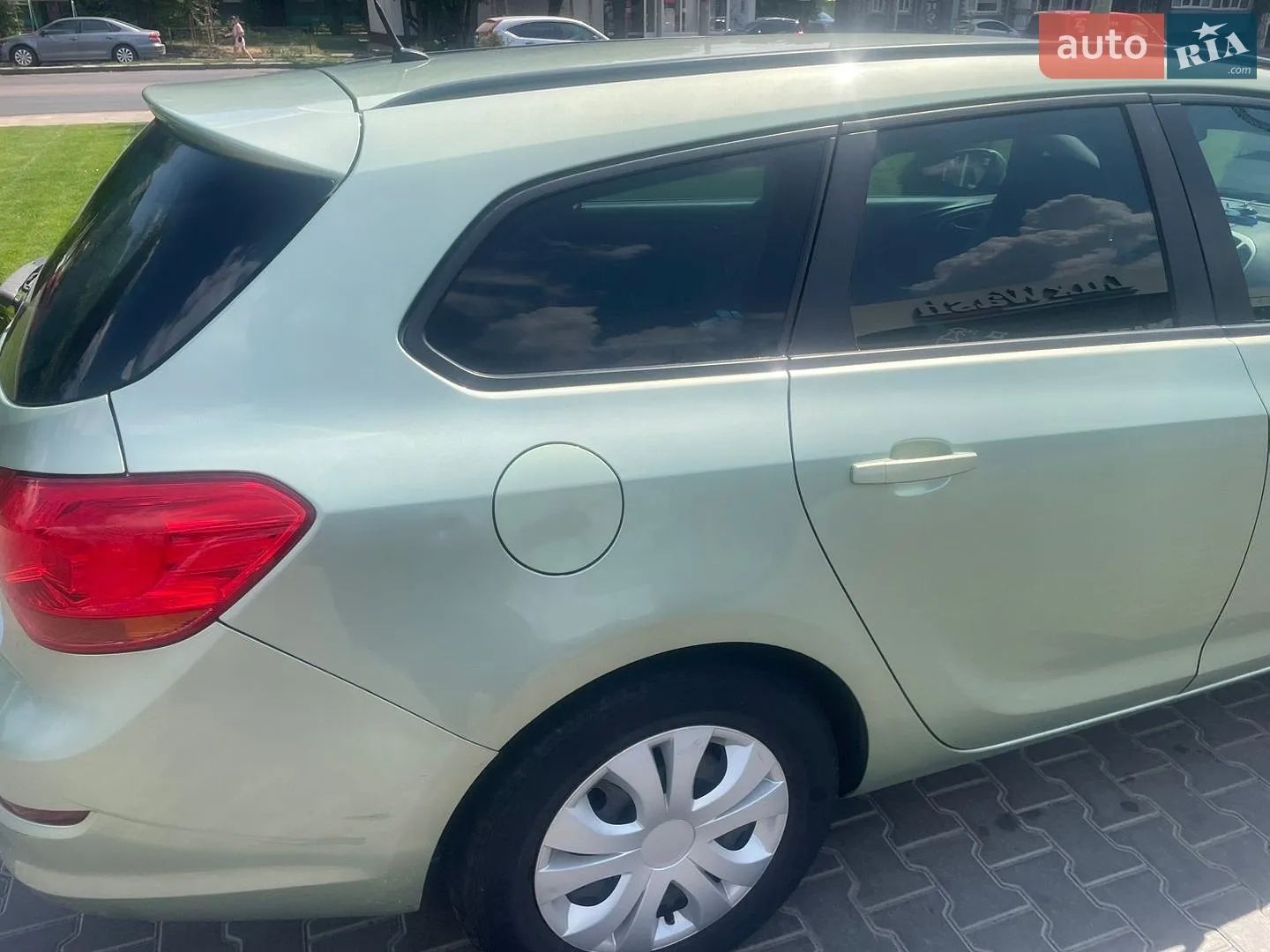 2011 Opel Astra - мініатюра 7